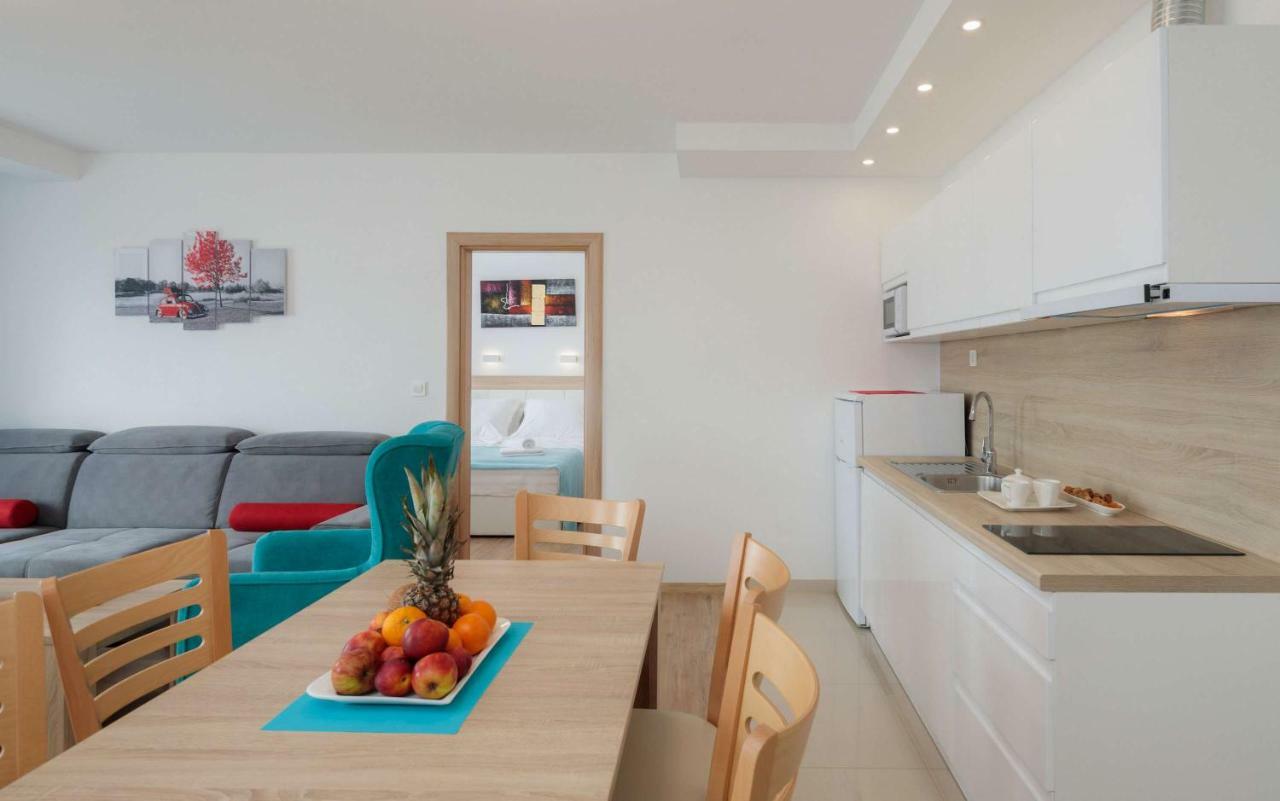 Villa Charlotte Omiš Esterno foto