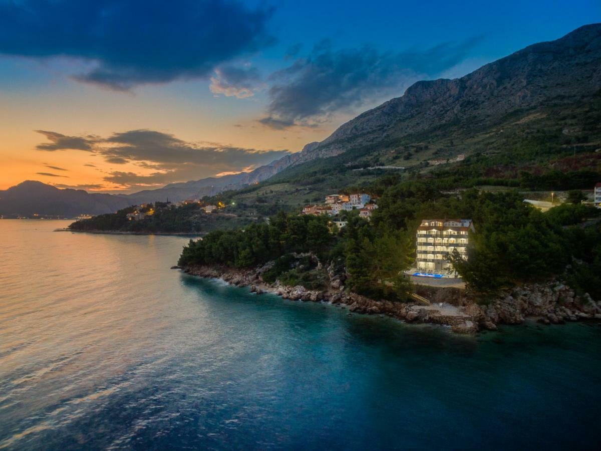 Villa Charlotte Omiš Esterno foto