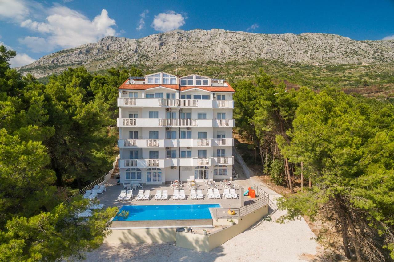 Villa Charlotte Omiš Esterno foto